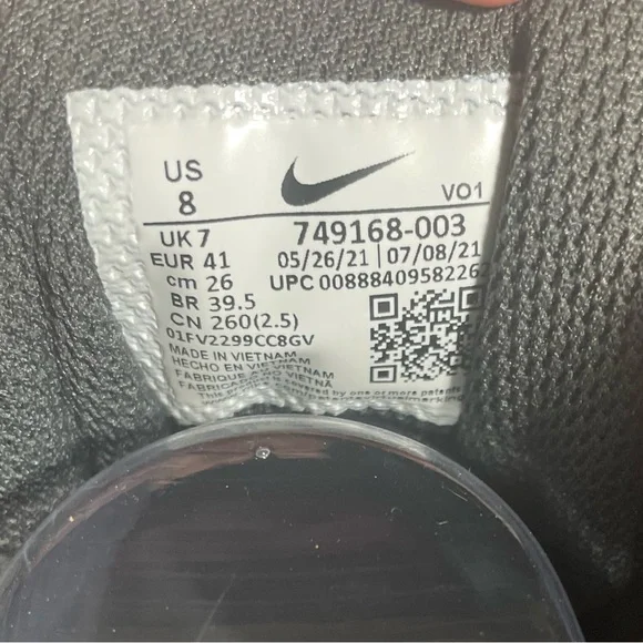 Nike Air Women Basketball Shoes - Picture 5 of 6